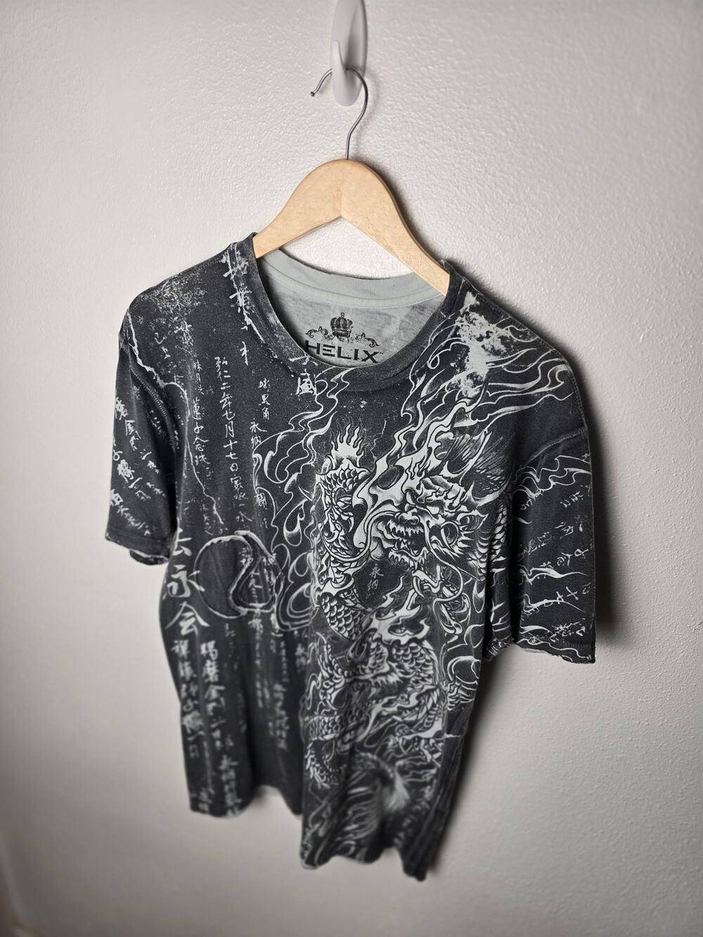 Helix Dragon T Shirt Mens M Y2K Black All Over Print Gothic Grunge Tattoo